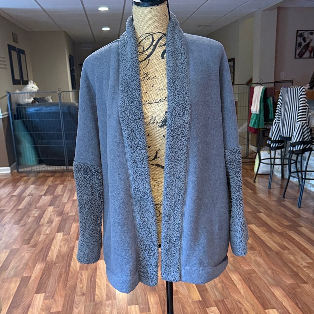 INC size medium VERY WARM AND COZY open front cardigan with pockets and lining
